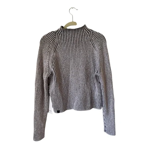 NWT Lululemon Cotton-Cashmere Blend Mock Neck Sweater Size 8